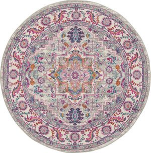 Homeroots 5' Gray Round Floral Power Loom Area Rug  Polypropylene 527732