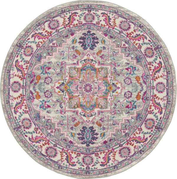 HomeRoots 5' Gray Floral Power Loom Area Rug - Elegant Design for Modern and Traditional Spaces, Durable & Stylish 5' Round Round 527732