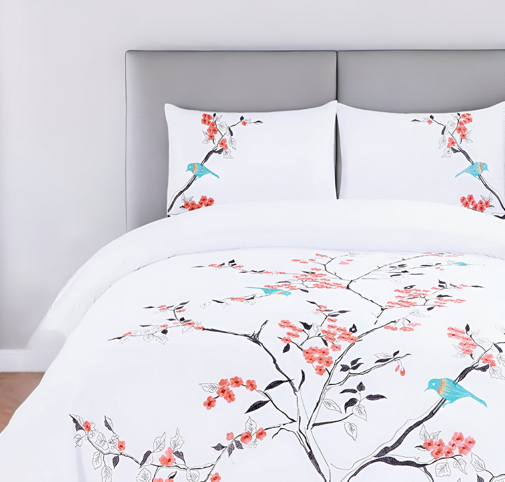Homeroots Coral And White Queen 100% Cotton 200 Thread Count Washable Duvet Cover Set  Cotton 528103