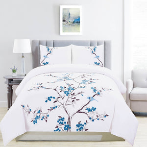 HomeRoots Blue King Cotton Duvet Cover Set - 200 Thread Count, Washable, Soft, Breathable, Elegant Design 528104