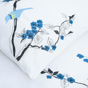 HomeRoots Blue King Cotton Duvet Cover Set - 200 Thread Count, Washable, Soft, Breathable, Elegant Design 528104