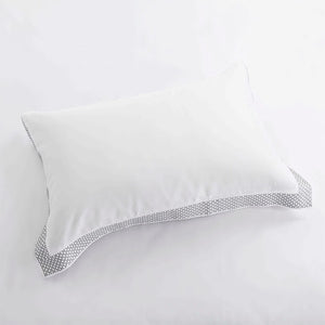 HomeRoots Gray Queen 100% Cotton Duvet Cover Set - 200 Thread Count, Breathable, Stylish, and Washable Bedding 528500