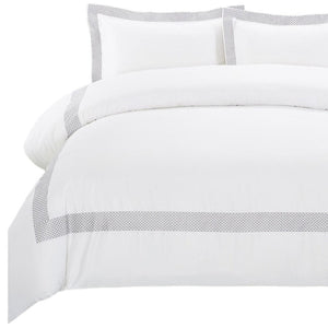 HomeRoots Gray Queen 100% Cotton Duvet Cover Set - 200 Thread Count, Breathable, Stylish, and Washable Bedding 528500