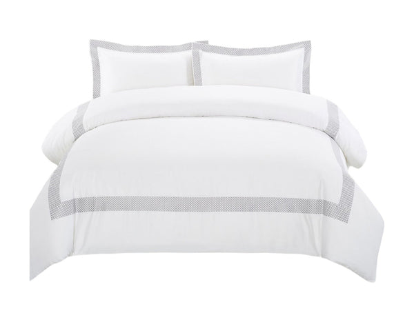 HomeRoots Gray Queen 100% Cotton Duvet Cover Set - 200 Thread Count, Breathable, Stylish, and Washable Bedding 528500