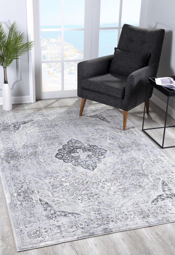 Homeroots 9' X 12' Gray Oriental Washable Non Skid Area Rug  Viscose 528829