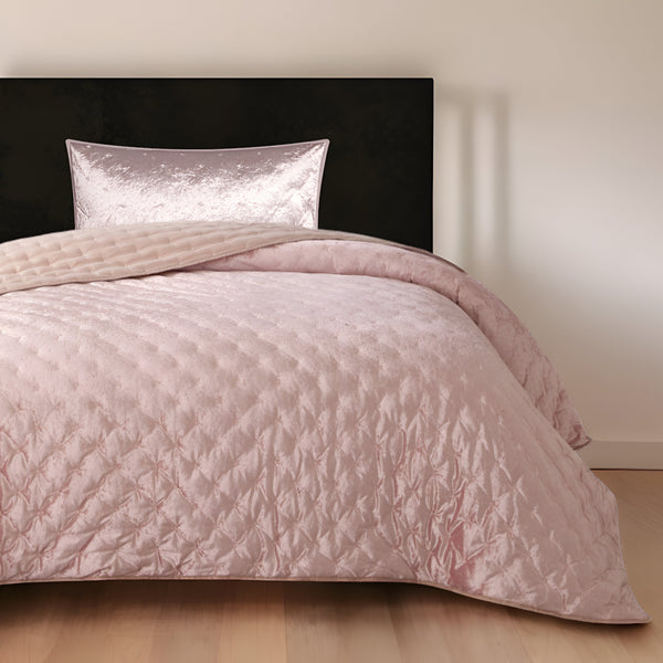 Homeroots Blush Twin Polyester 220 Thread Count Washable Down Comforter Set Blush,Twin,Twin Xl Velvet 528878