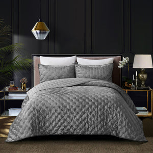 Homeroots Gray King Polyester 220 Thread Count Washable Down Comforter Set Grey,King,California King Velvet 528879