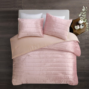 HomeRoots Blush Luxurious Down Comforter Set for Year-Round Warmth, Ultra-Soft Polyester & Easy Care Blush, King/California King King/California King 528888