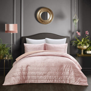 HomeRoots Blush Luxurious Down Comforter Set for Year-Round Warmth, Ultra-Soft Polyester & Easy Care Blush, Full/Queen Full/Queen 528889