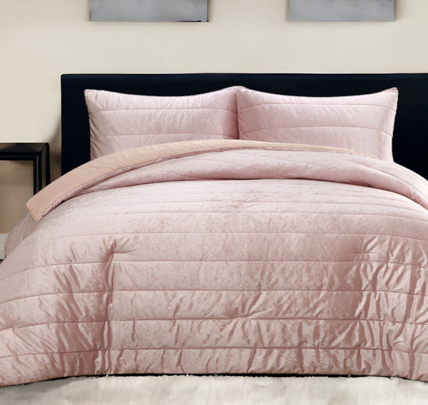 HomeRoots Blush Luxurious Down Comforter Set for Year-Round Warmth, Ultra-Soft Polyester & Easy Care Blush, Full/Queen Full/Queen 528889