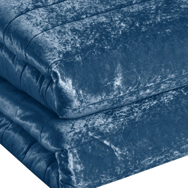HomeRoots Blush Luxurious Down Comforter Set for Year-Round Warmth, Ultra-Soft Polyester & Easy Care Navy, King/California King King/California King 528894