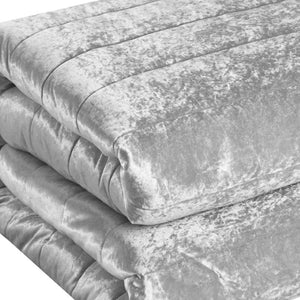 HomeRoots Blush Luxurious Down Comforter Set for Year-Round Warmth, Ultra-Soft Polyester & Easy Care Silver, King/California King King/California King 528897