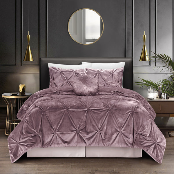 Homeroots Blush King Polyester 130 Thread Count Washable Down Comforter Set Blush,King,California King Velvet 528900