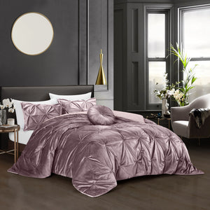 Homeroots Blush Queen Polyester 130 Thread Count Washable Down Comforter Set Blush,Full,Queen Velvet 528901