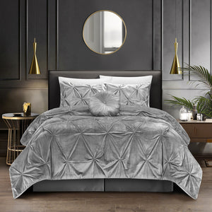 Homeroots Silver King Polyester 130 Thread Count Washable Down Comforter Set Silver,King,California King Velvet 528906