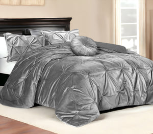Homeroots Silver Queen Polyester 130 Thread Count Washable Down Comforter Set Silver,Full,Queen Velvet 528907
