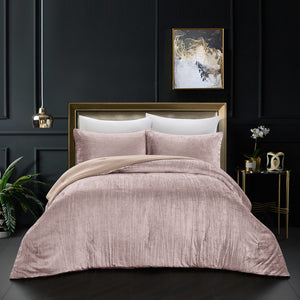 HomeRoots Beige Down Comforter Set - Lightweight, Breathable, and Washable for Year-Round Comfort and Style Blush, King/California King King/California King 528940