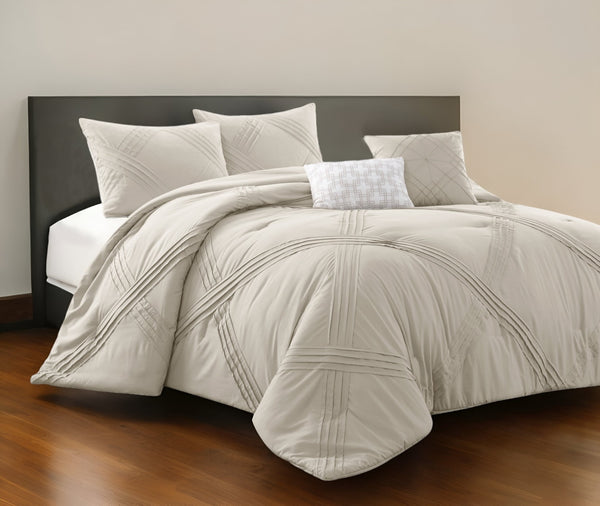 Homeroots Beige Queen Polyester 180 Thread Count Washable Down Comforter Set Beige,Full,Queen Polyester 528970