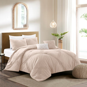 Homeroots Blush King Polyester 140 Thread Count Washable Down Comforter Set Blush,King,California King Polyester 528971