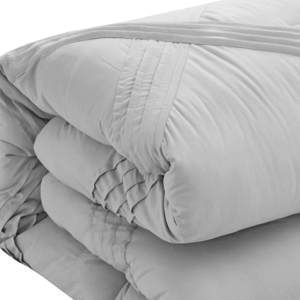 Homeroots Gray Queen Polyester 140 Thread Count Washable Down Comforter Set Grey,Full,Queen Polyester 528976