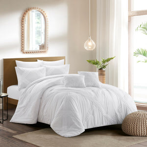 Homeroots White King Polyester 140 Thread Count Washable Down Comforter Set White,King,California King Polyester 528977