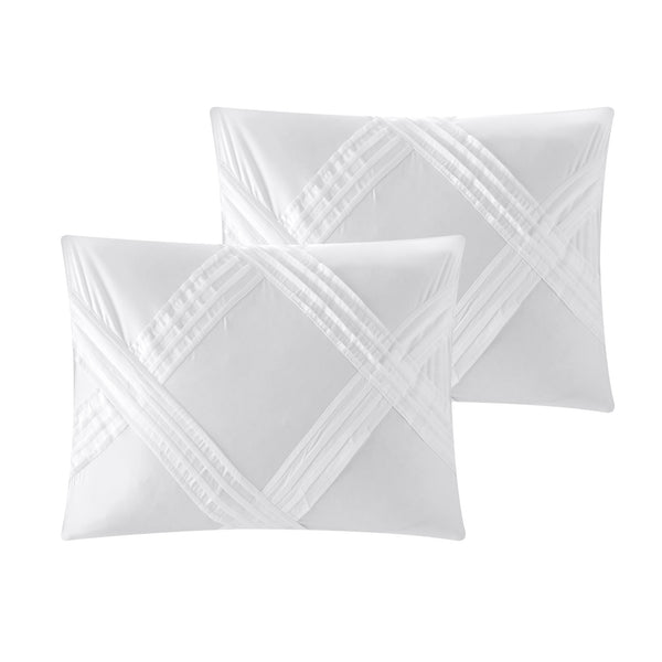 Homeroots White Queen Polyester 180 Thread Count Washable Down Comforter Set White,Full,Queen Polyester 528978