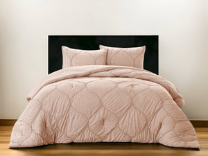HomeRoots Blush Comforter Set - Luxurious Down Filled Polyester for Year-Round Warmth and Easy Care Blush, Full/Queen Full/Queen 528980