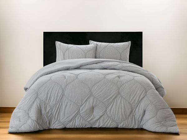 HomeRoots Blush Comforter Set - Luxurious Down Filled Polyester for Year-Round Warmth and Easy Care Grey, Full/Queen Full/Queen 528983