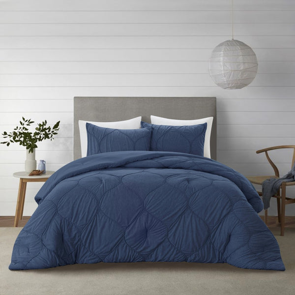 HomeRoots Blush Comforter Set - Luxurious Down Filled Polyester for Year-Round Warmth and Easy Care Navy, King/California King King/California King 528985