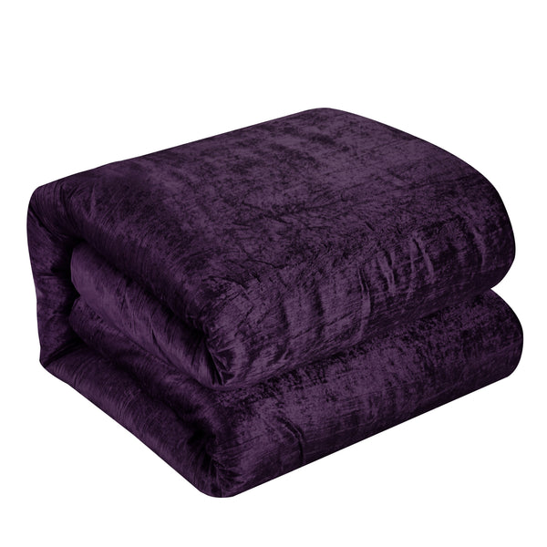 Homeroots Purple Queen Polyester 220 Thread Count Washable Down Comforter Set Purple,Full,Queen Velvet 528996