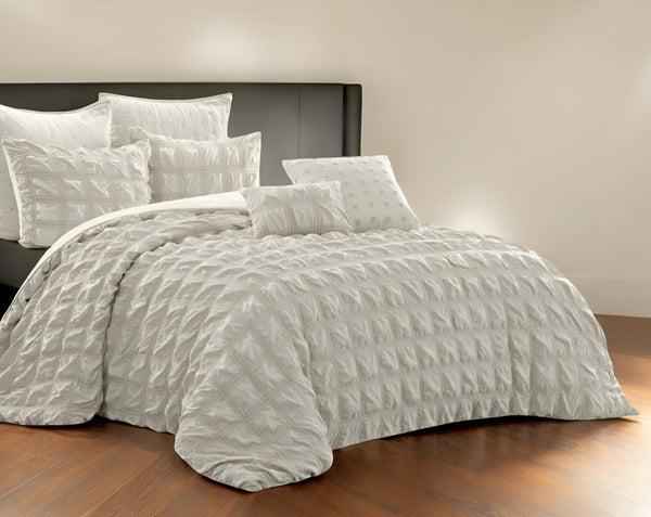 Homeroots Beige King Polyester 180 Thread Count Washable Duvet Cover Set Beige,King,California King Polyester 529019