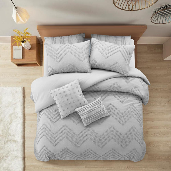 HomeRoots Beige Duvet Cover Set - Soft, Durable Polyester with 180-Thread Count for Year-Round Comfort & Style Grey, King/California King King/California King 529058