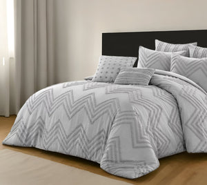 HomeRoots Beige Duvet Cover Set - Soft, Durable Polyester with 180-Thread Count for Year-Round Comfort & Style Grey, Full/Queen Full/Queen 529059