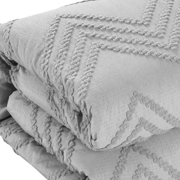 HomeRoots Beige Duvet Cover Set - Soft, Durable Polyester with 180-Thread Count for Year-Round Comfort & Style Grey, Full/Queen Full/Queen 529059
