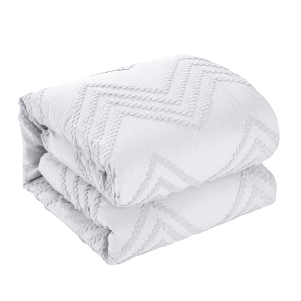 HomeRoots Beige Duvet Cover Set - Soft, Durable Polyester with 180-Thread Count for Year-Round Comfort & Style White, Full/Queen Full/Queen 529062