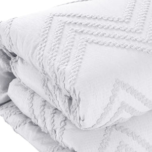 HomeRoots Beige Duvet Cover Set - Soft, Durable Polyester with 180-Thread Count for Year-Round Comfort & Style White, Full/Queen Full/Queen 529062