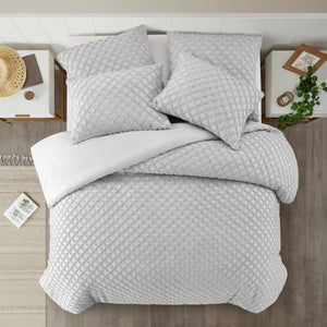 HomeRoots Beige Duvet Cover Set - Luxe Polyester, 140 Thread Count, Machine Washable, All-Season Comfort Grey, King/California King King/California King 529073