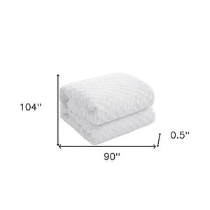 HomeRoots Beige Duvet Cover Set - Luxe Polyester, 140 Thread Count, Machine Washable, All-Season Comfort White, King/California King King/California King 529076