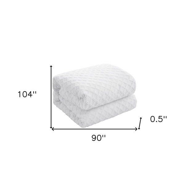HomeRoots Beige Duvet Cover Set - Luxe Polyester, 140 Thread Count, Machine Washable, All-Season Comfort White, King/California King King/California King 529076