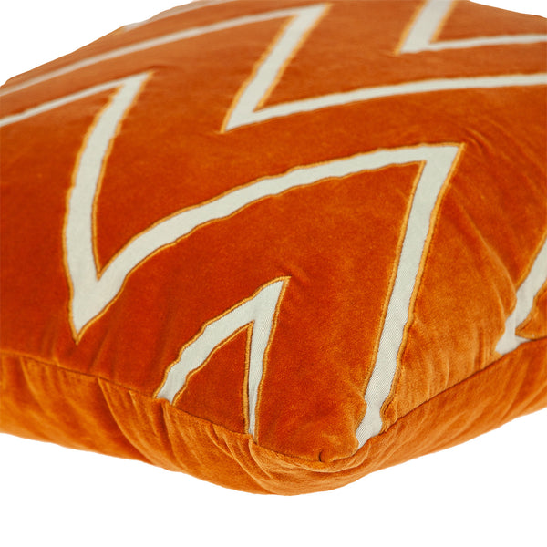 Homeroots 22" Beige And Orange Zigzag Cotton Throw Pillow With Embroidery, Applique   529206