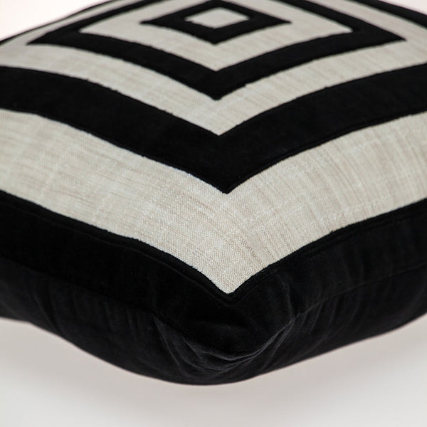 Homeroots 18" Beige And Black Geometric Throw Pillow - Soft Cotton Blend With Embroidery For Stylish Decor   529216