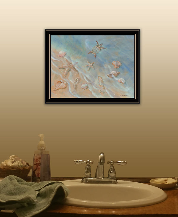 Homeroots Seashore Star Framed Wall Art Print - Rustic Decor For Modern Farmhouse Style And Vibrant Spaces Black And Gold Wood 529671