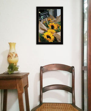 Homeroots Sunflower Bouquet Black Framed Print Wall Art Black Wood 529964