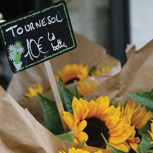 Homeroots Sunflower Bouquet White Framed Print Wall Art White Wood 529966