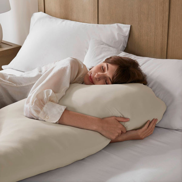 English Elm 1- Piece Full Body Cooling Pillow with Nylon Spandex Cover for Side Sleepers Neutral B035P482974