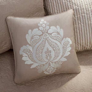 English Elm 6 Madison Park Quebec Daybed Cover Set Reversible Twin 6-Piece Cottage Quilted Microfiber with Antimicrobial Protection khaki 17.72 L x 15.75 W x 8.66 H B03597486