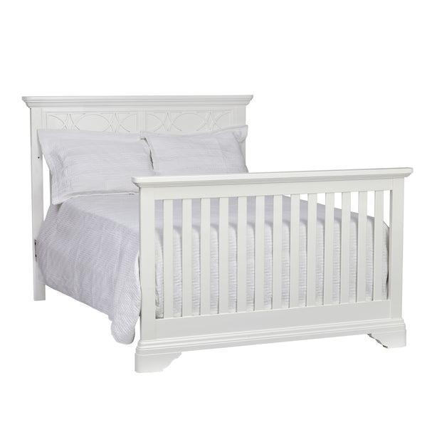 Homeroots White Solid And Manufactured Wood Standard Four In One Convertible Crib   530225