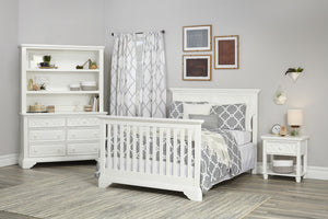 Homeroots White Solid And Manufactured Wood Standard Four In One Convertible Crib   530225