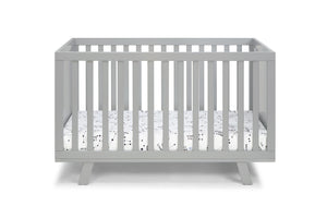 Homeroots Light Gray Solid And Manufactured Wood Standard Three In One Convertible Crib   530226