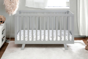 Homeroots Light Gray Solid And Manufactured Wood Standard Three In One Convertible Crib   530226